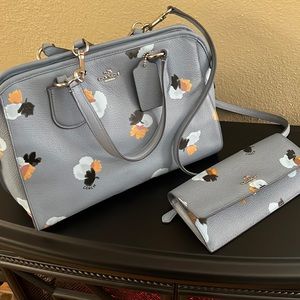 Pretty blue coach purse and matching wallet